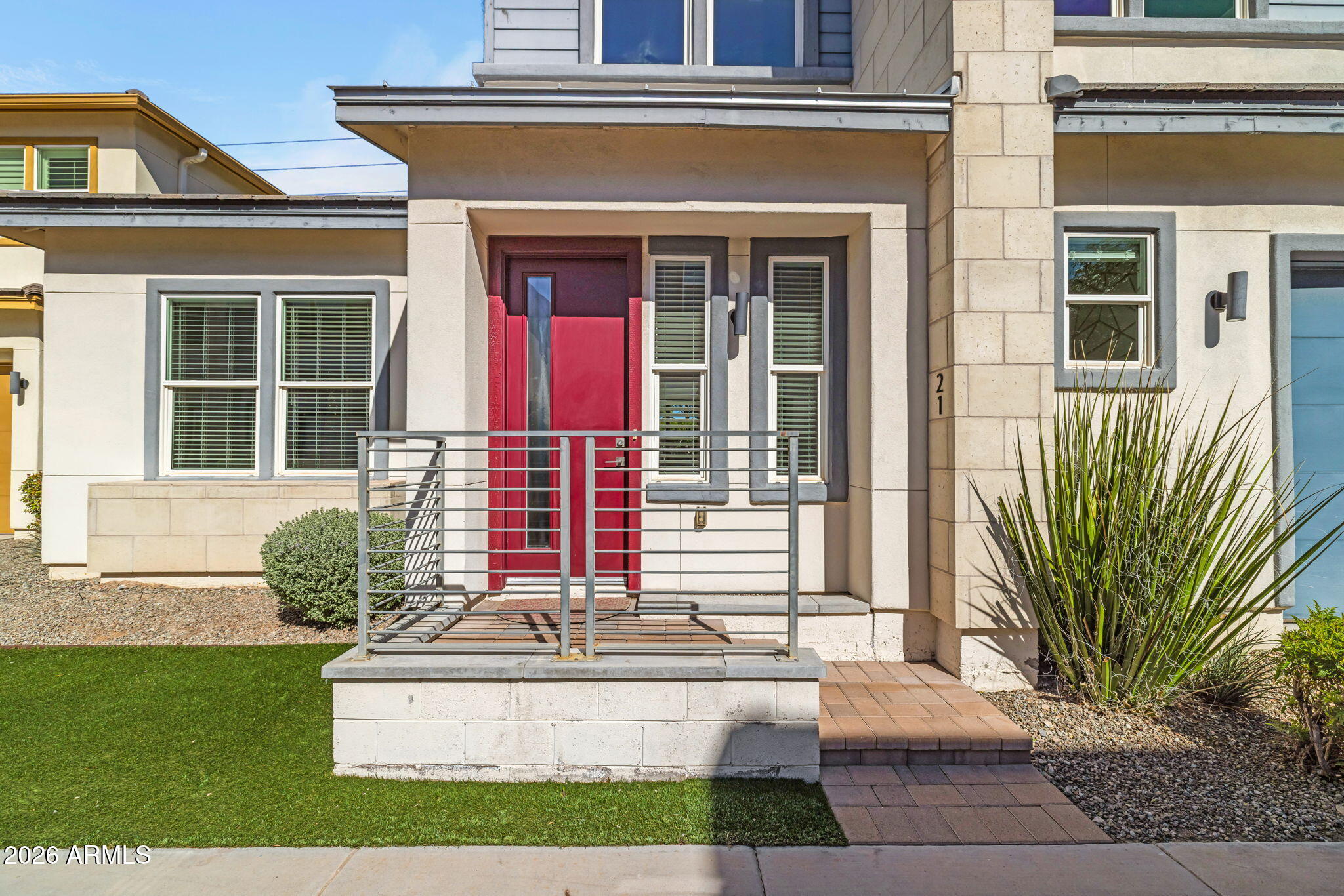 1555 E OCOTILLO Road 21