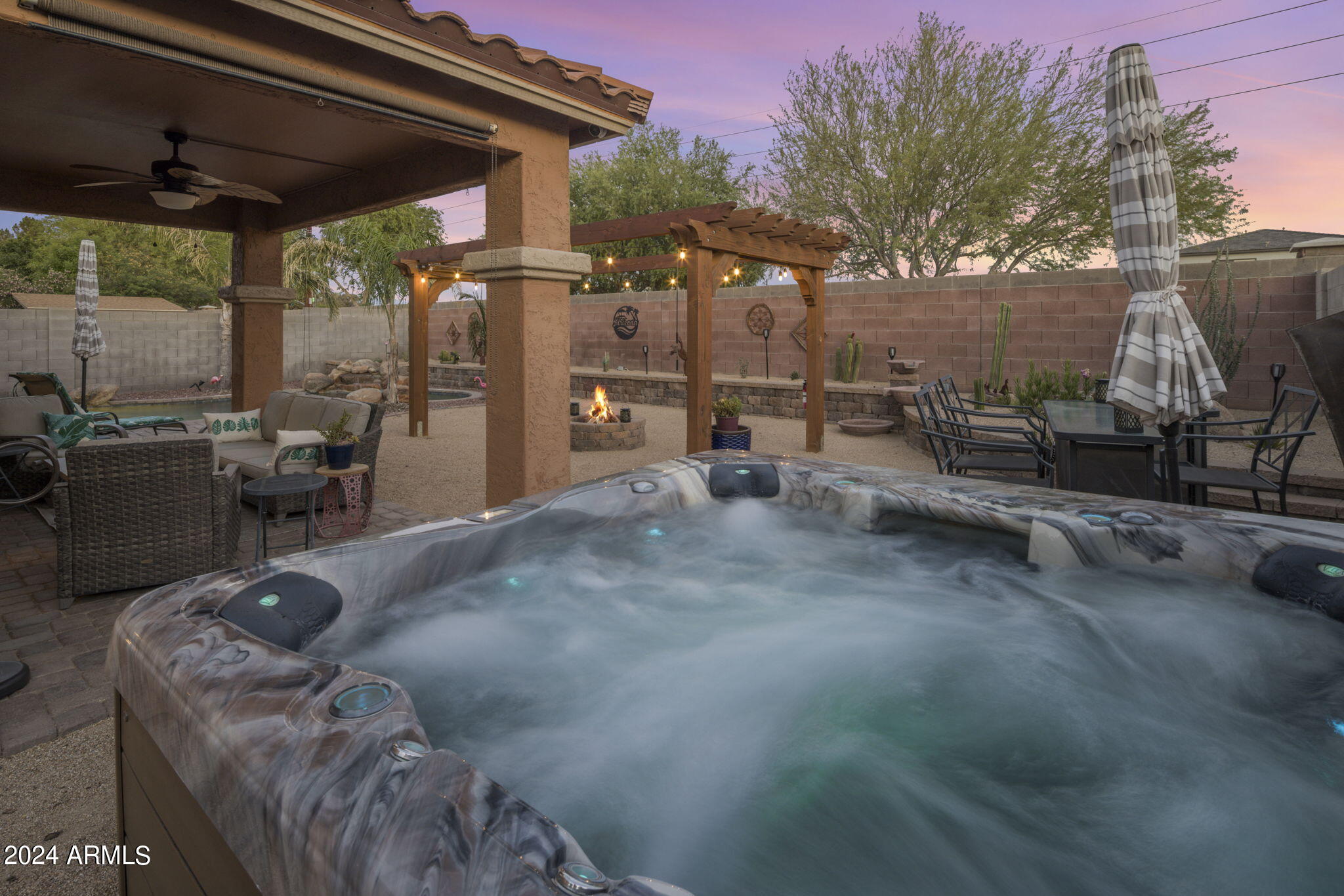 1537 E INDIGO Street