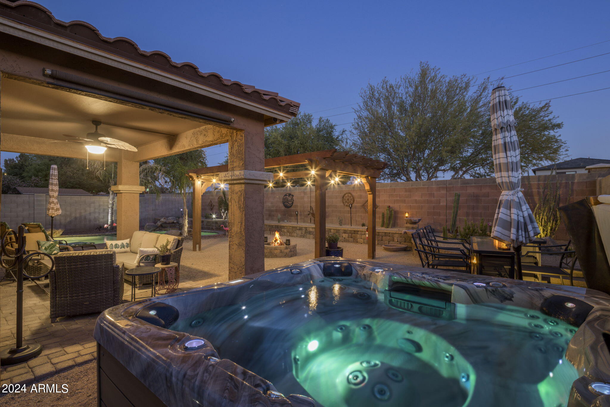 1537 E INDIGO Street