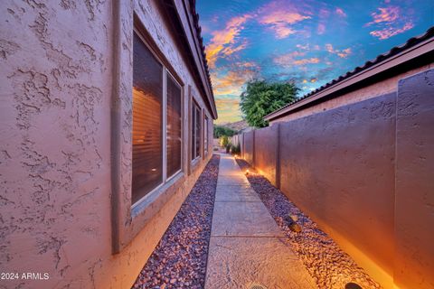 Single Family Residence in Phoenix AZ 914 GOLDENROD Street 35.jpg