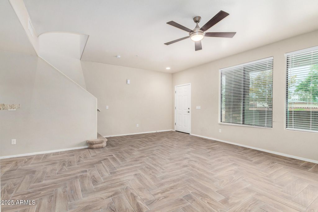 Photo of 21655 N 36th Avenue #106, Glendale, AZ 85308 (MLS # 6933331)
