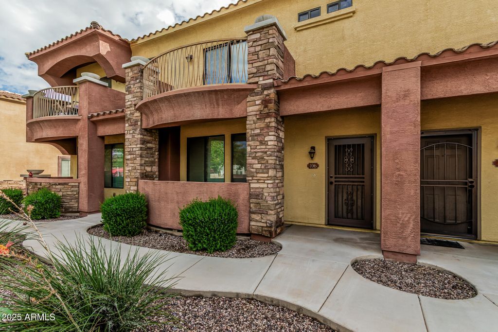 Photo of 21655 N 36th Avenue #106, Glendale, AZ 85308 (MLS # 6933331)