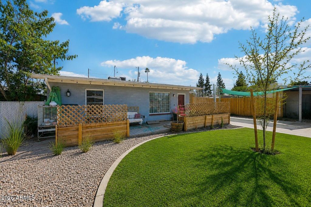Photo of 318 S Terry Circle, Tempe, AZ 85281 (MLS # 7026557)