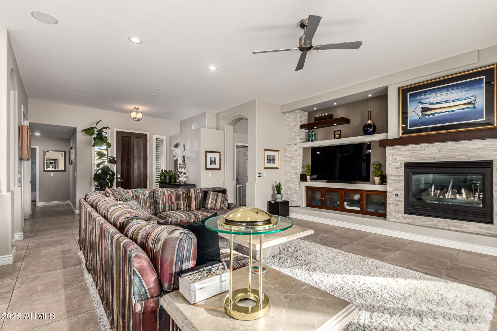 Homes for Sale in Queen Creek Arizona 3 9204 N LONGFEATHER --