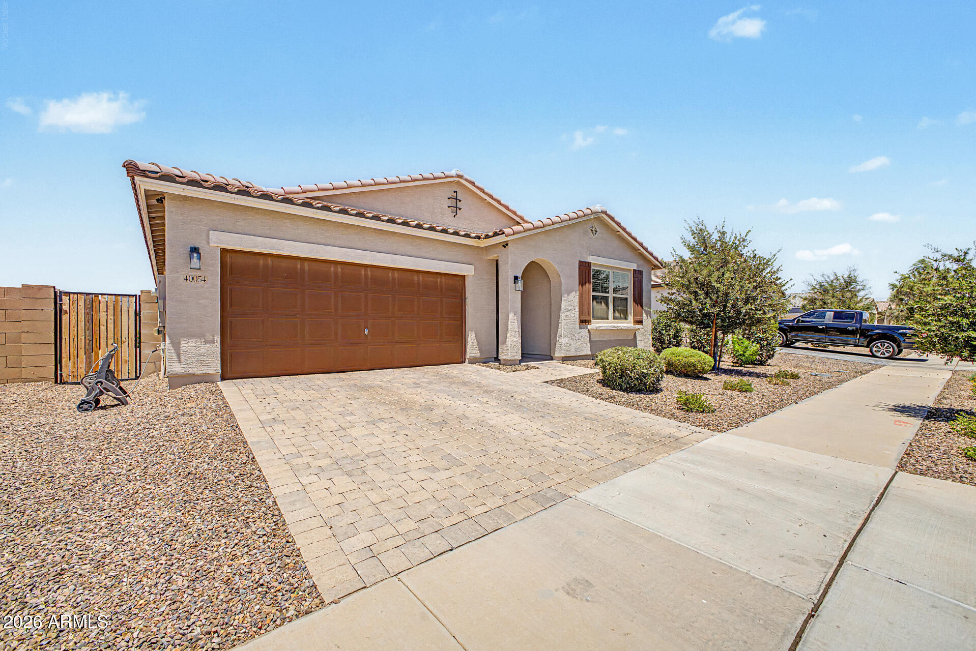 40054 W JAMES Lane