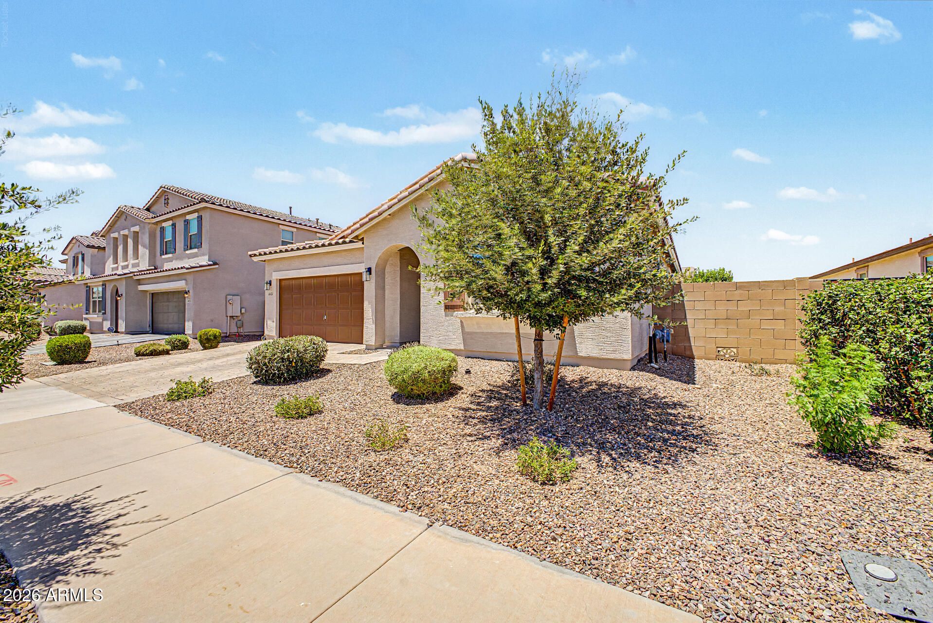 40054 W JAMES Lane