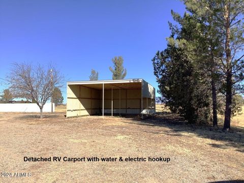 A home in Willcox