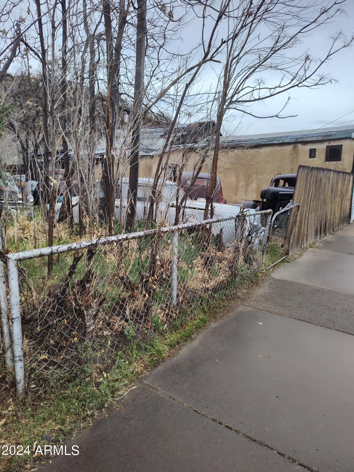 728 W SULLIVAN Street