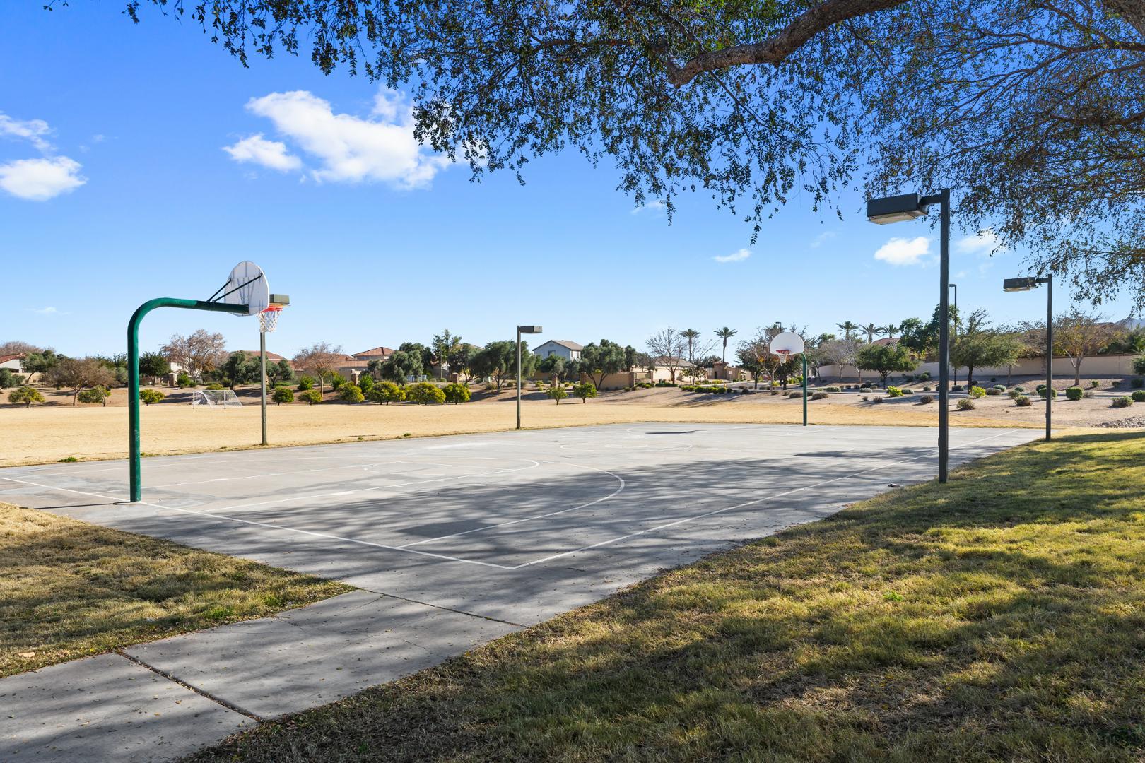 3846 E Palmer Street