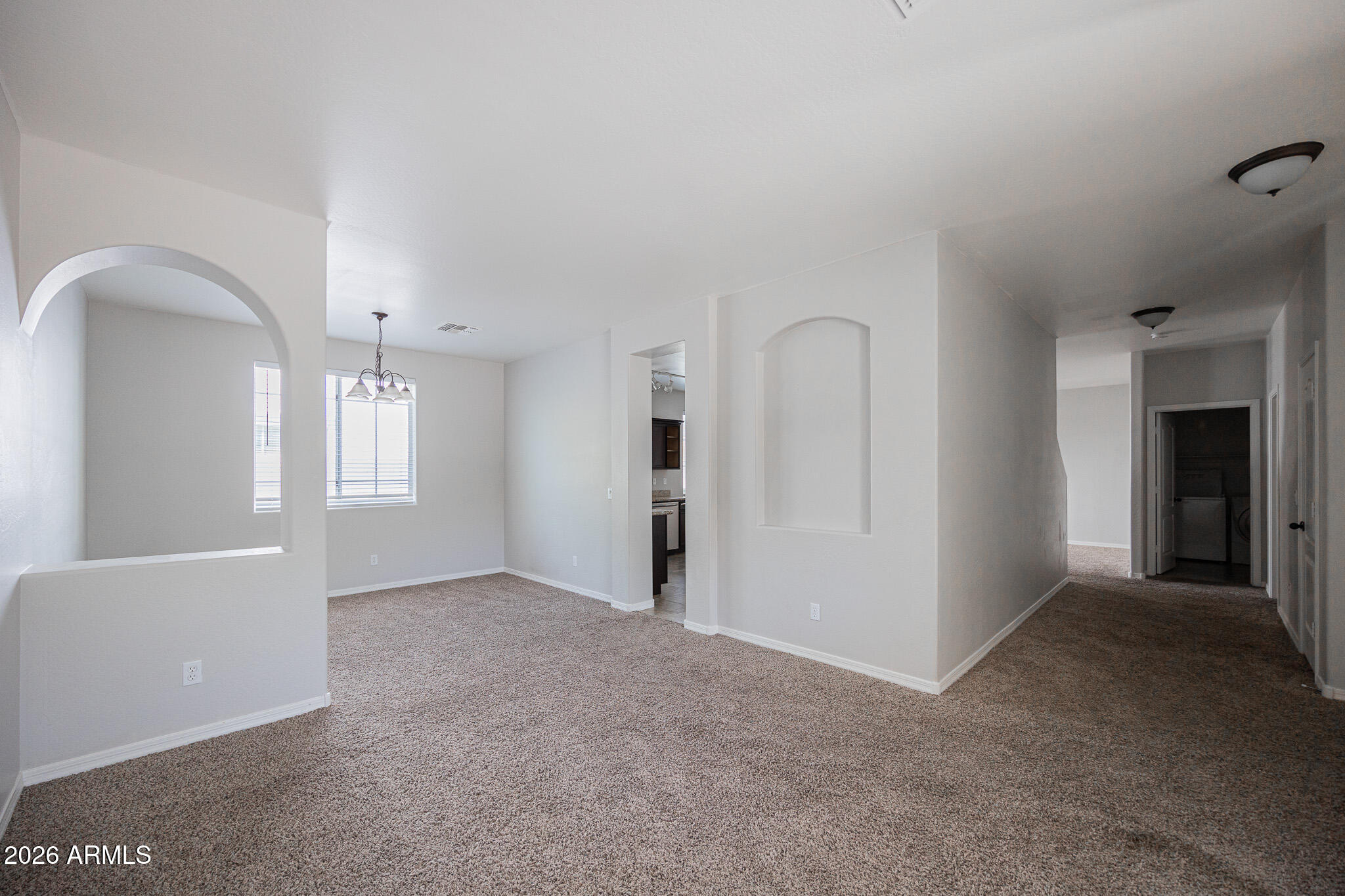 7422 S 27TH Way