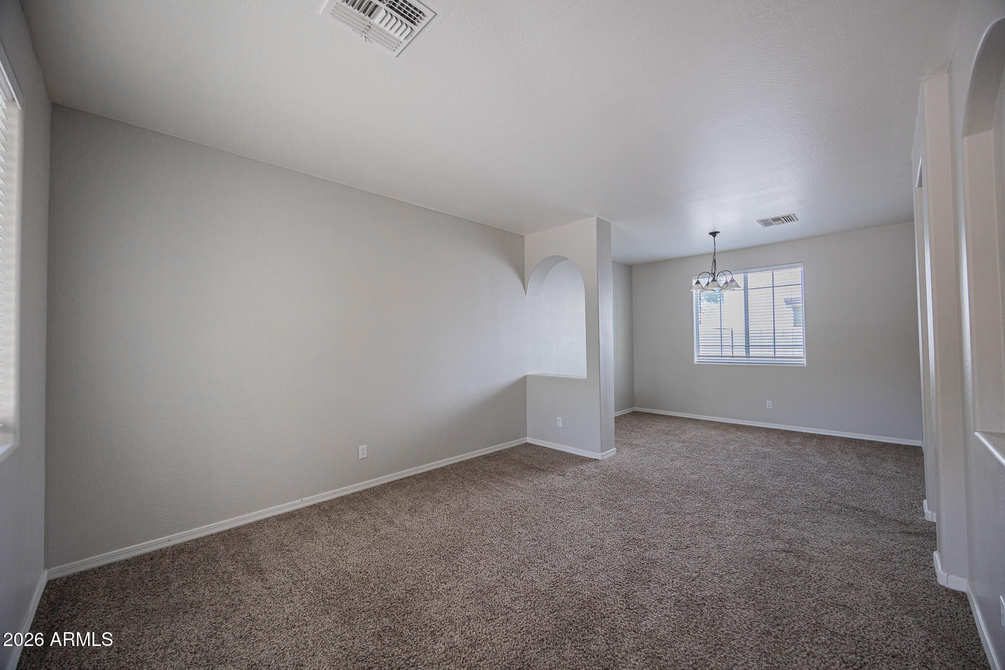7422 S 27TH Way