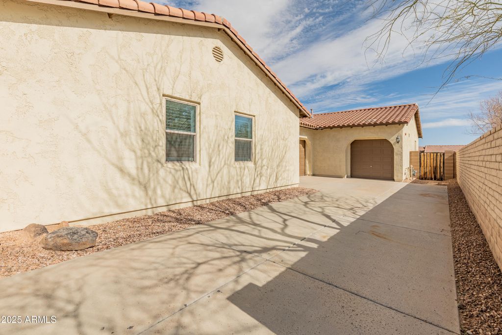 listing image 53