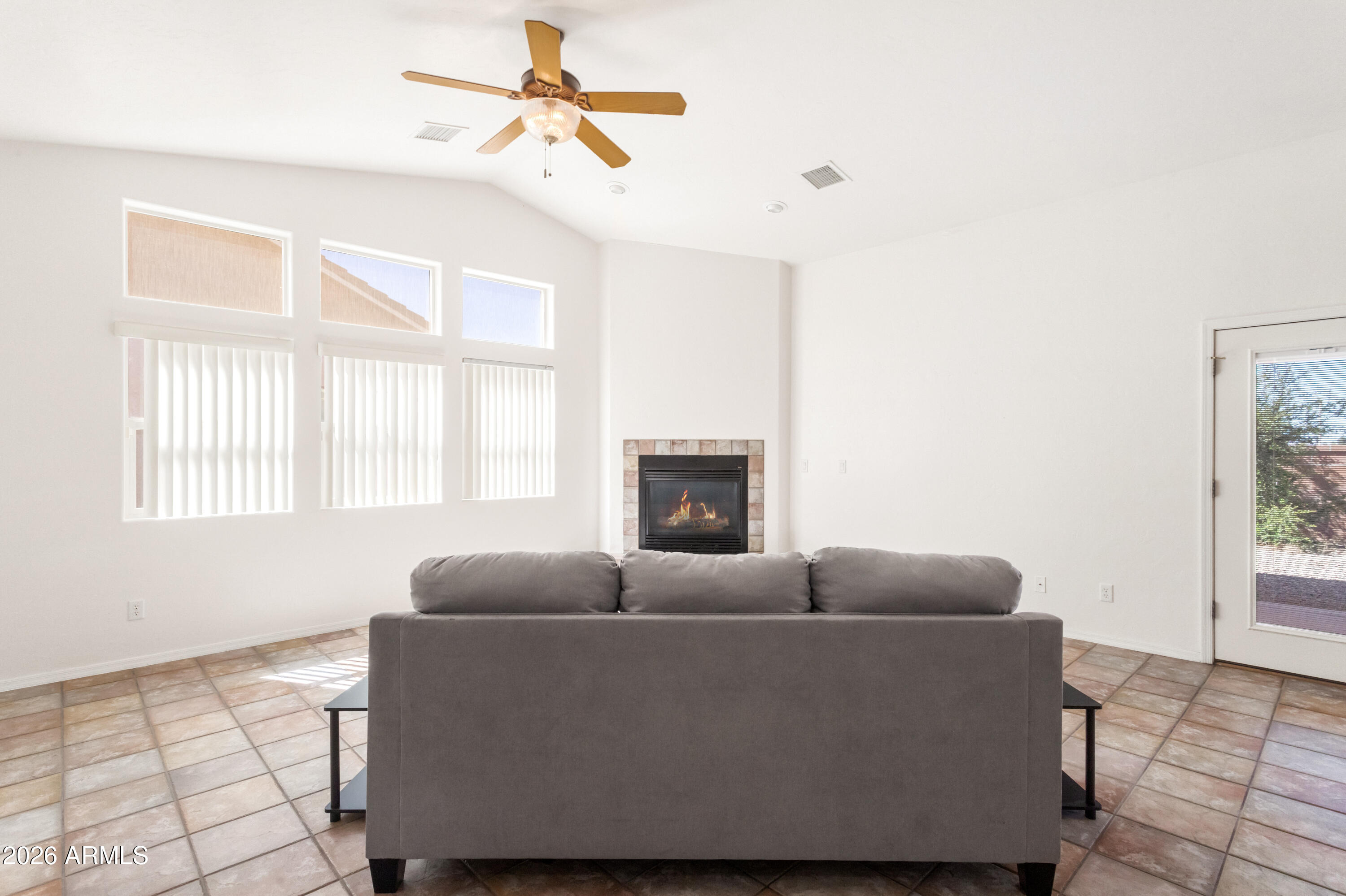 MESA VERDE ESTATES - Residential