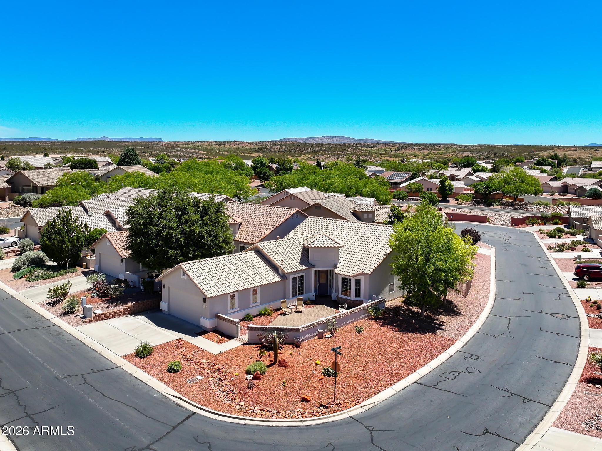 815 S Golf View Drive
