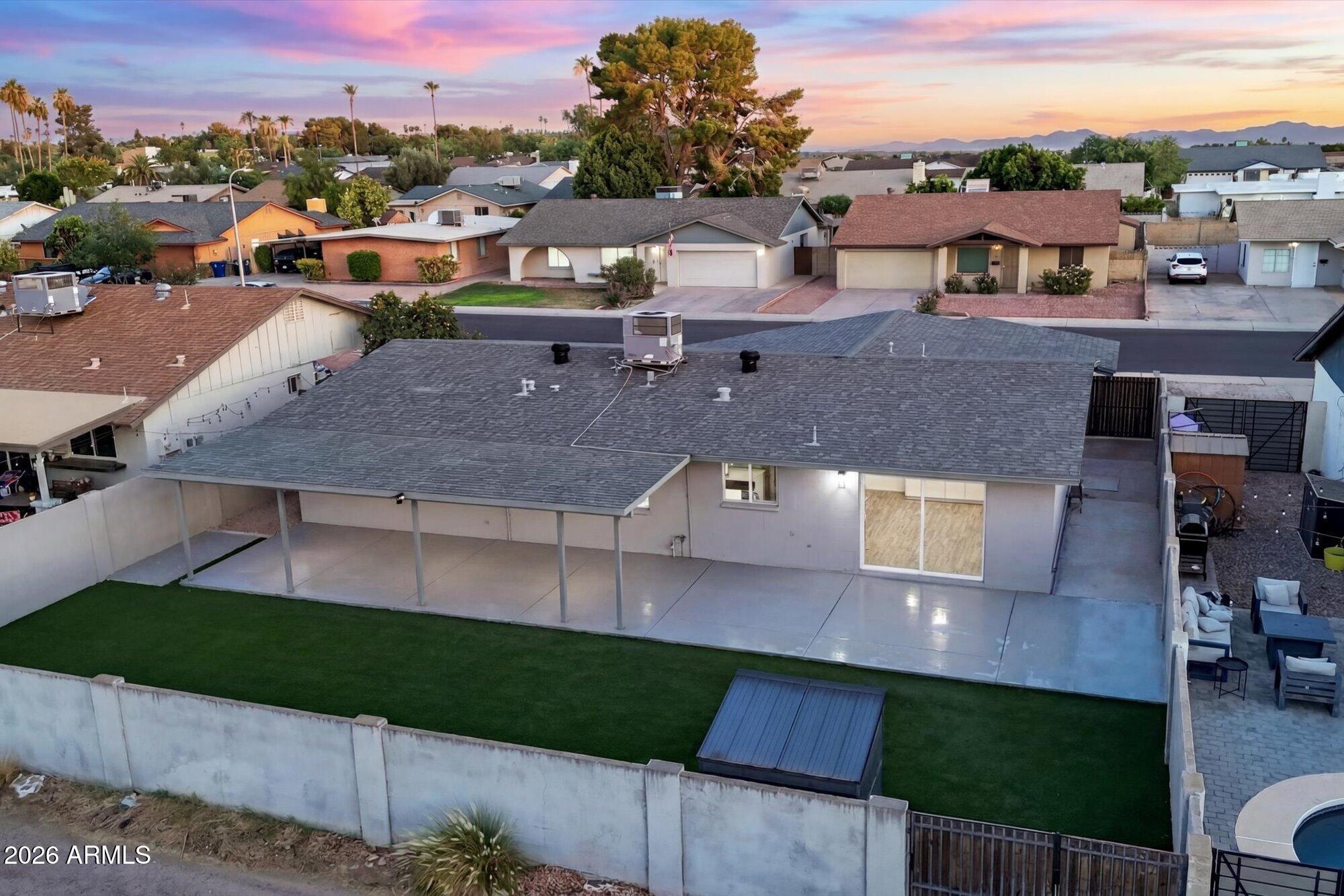 1920 E COLGATE Drive