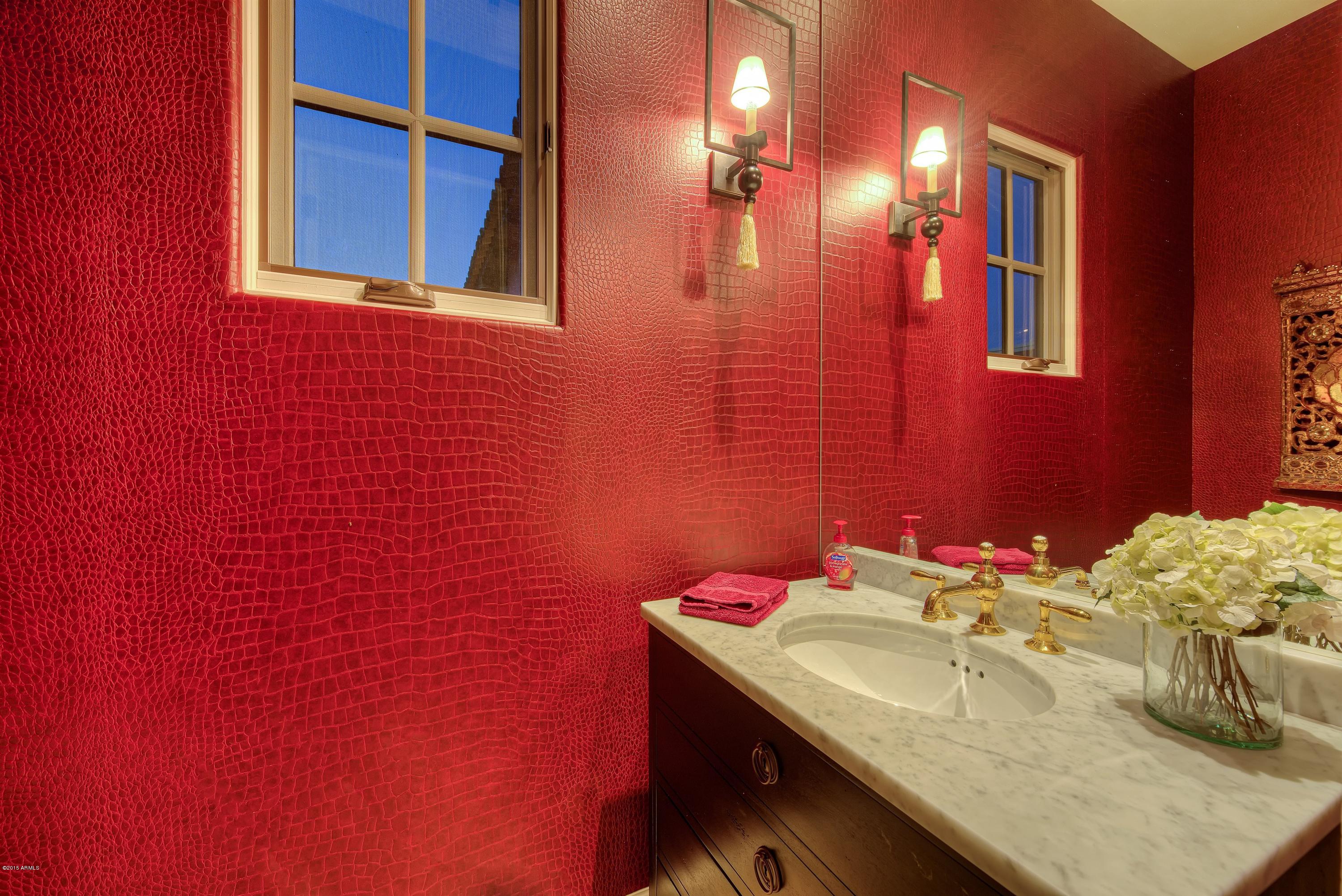 PARADISE RESERVE - Residential
