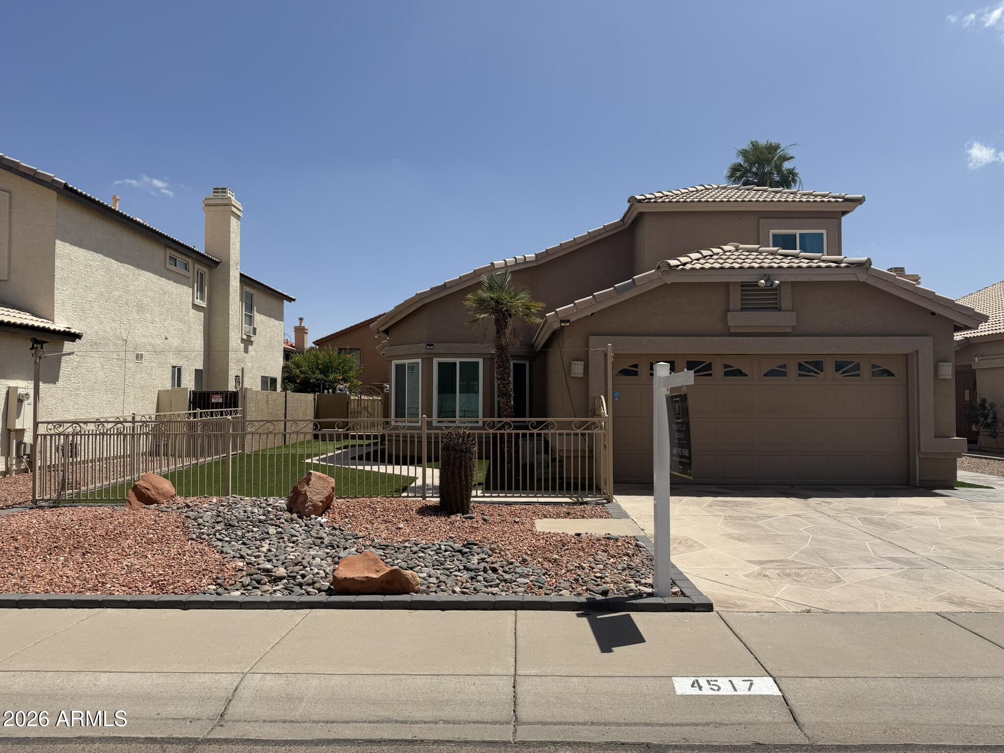 4517 E SILVERWOOD Drive