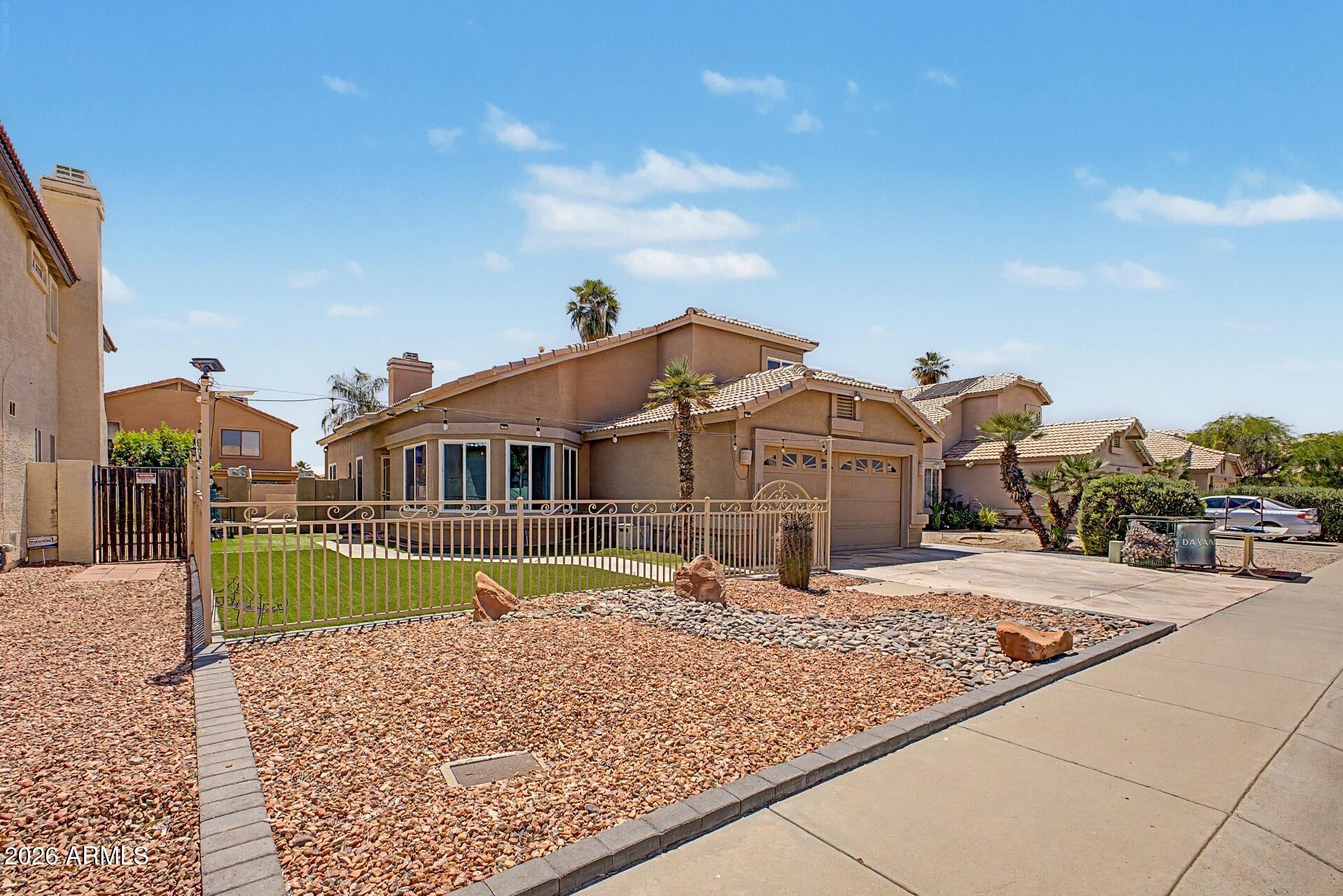 4517 E SILVERWOOD Drive