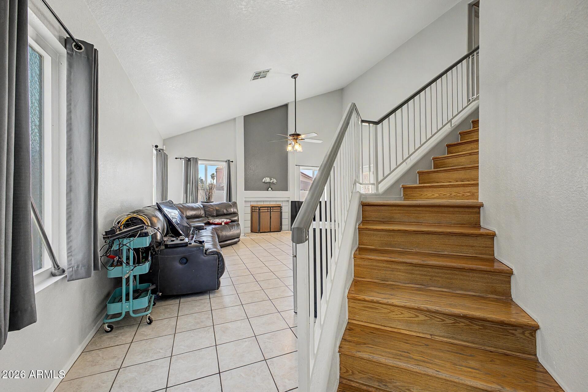 4517 E SILVERWOOD Drive