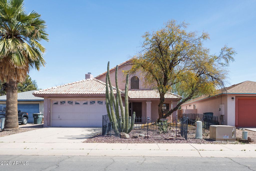 Photo of 1854 N Center Avenue, Casa Grande, AZ 85122 (MLS # 7001598)