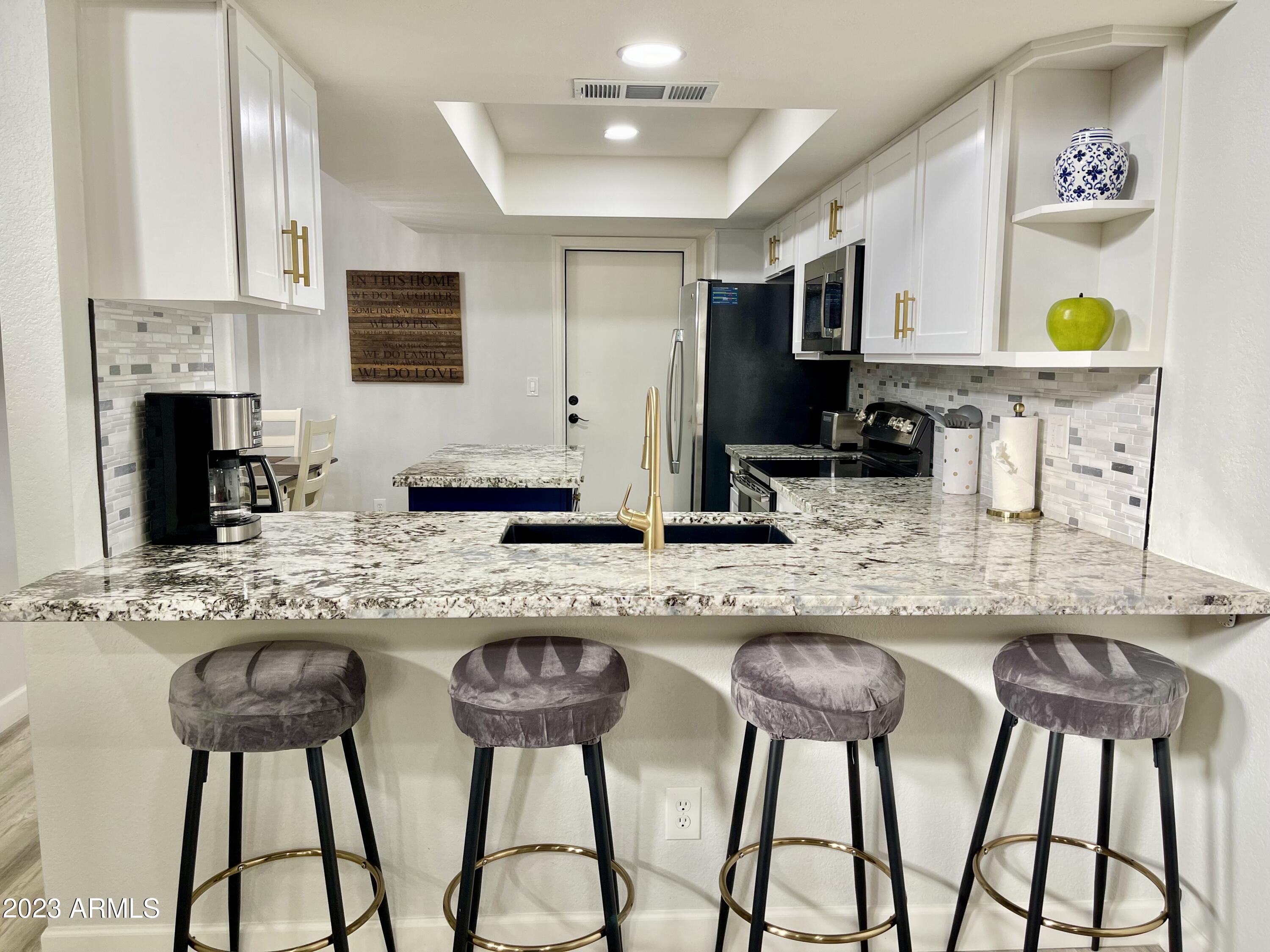 9040 E Winchcomb Drive