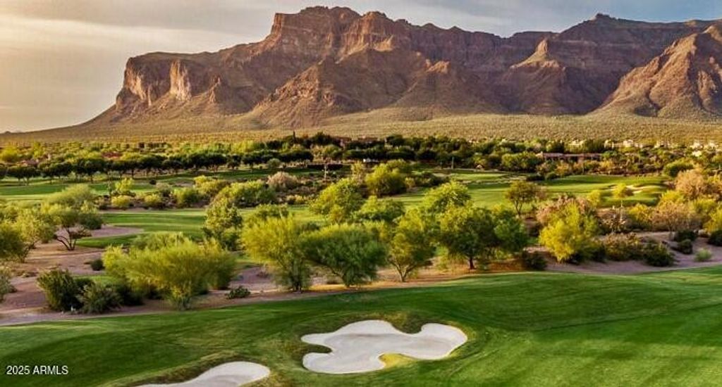 Photo of 3811 S Summit Trail #9, Gold Canyon, AZ 85118 (MLS # 6810634)