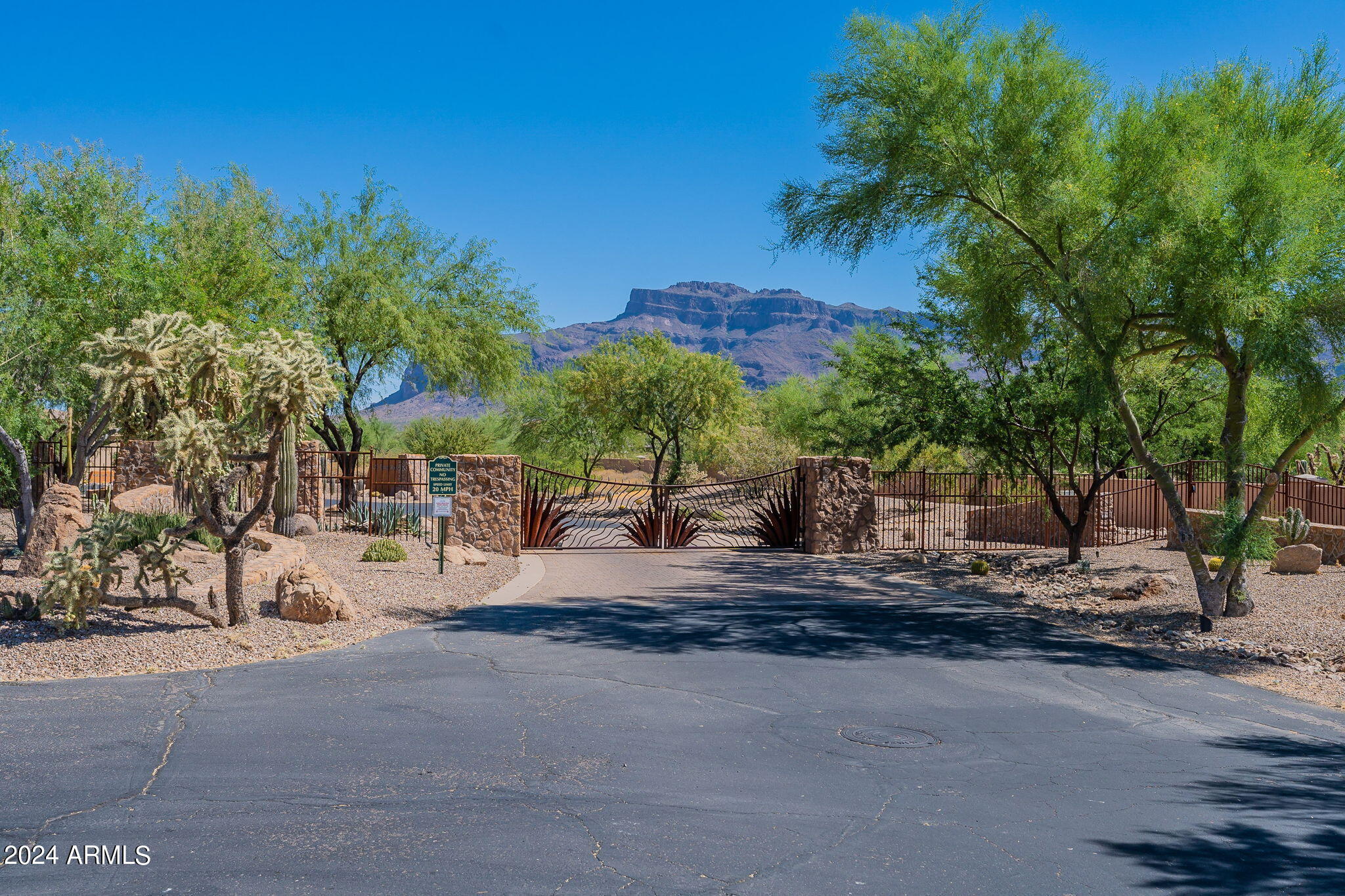 3811 S SUMMIT Trail 9