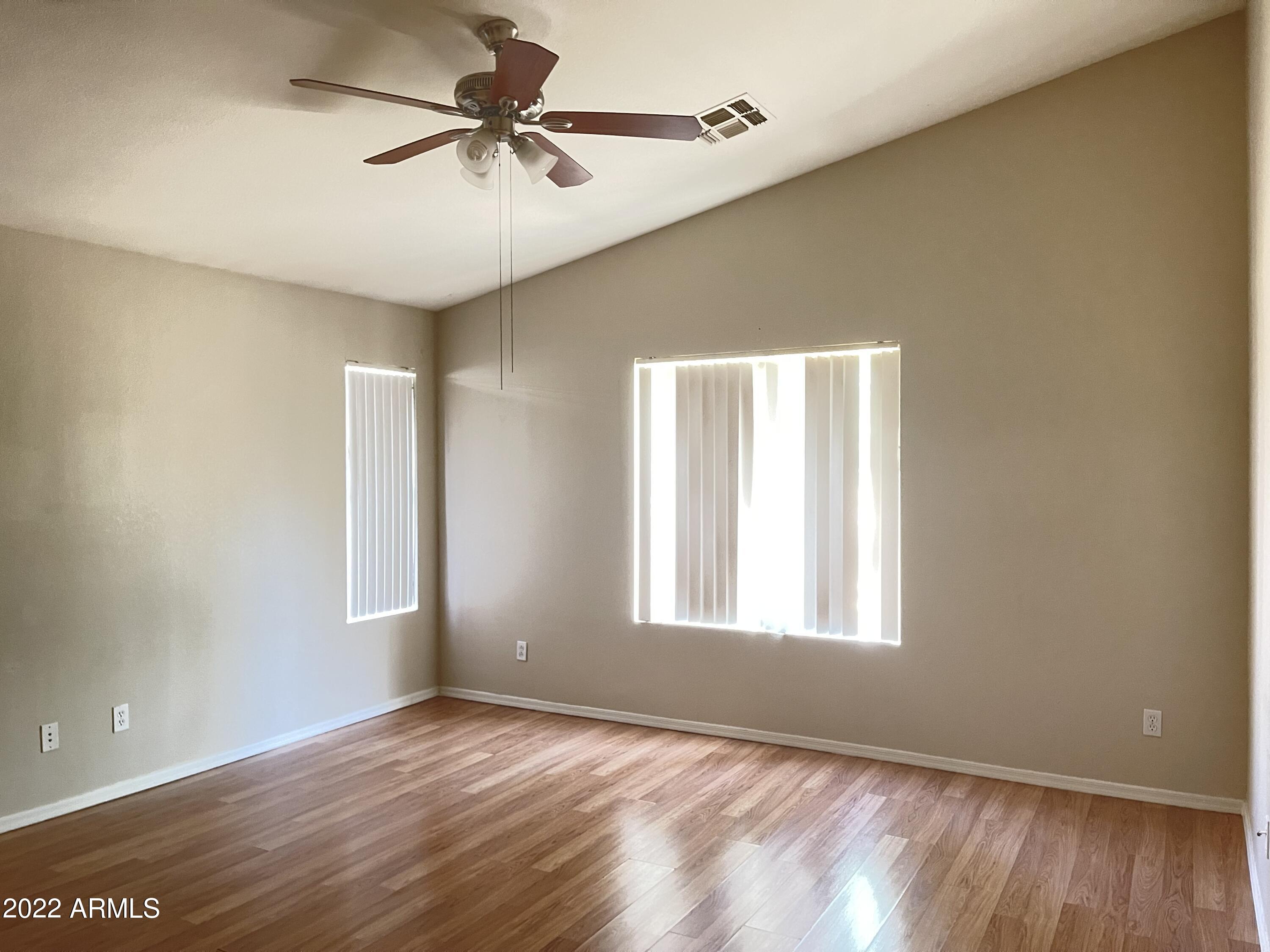 4004 S Summer Court