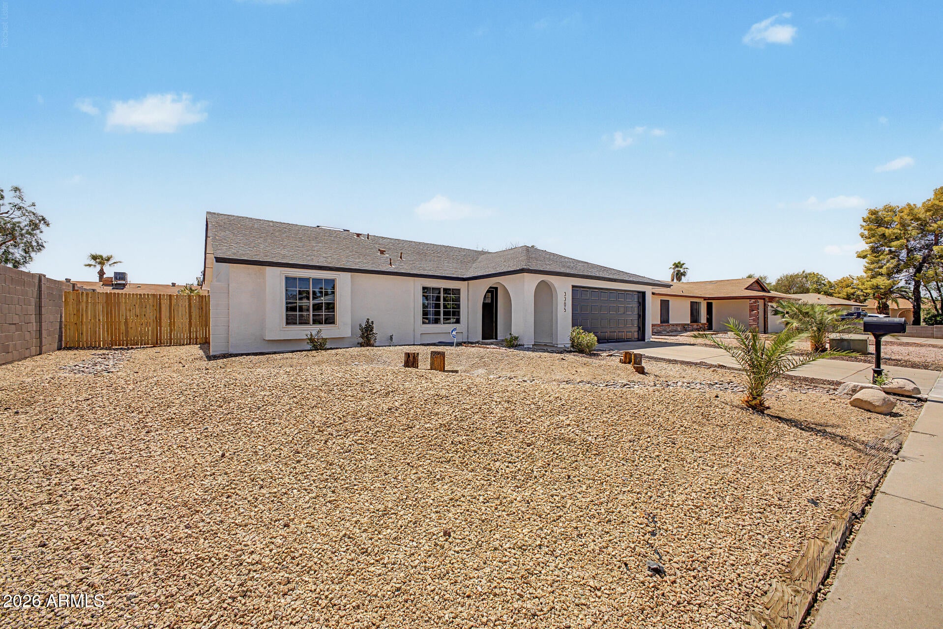 3305 E SAINT JOHN Road