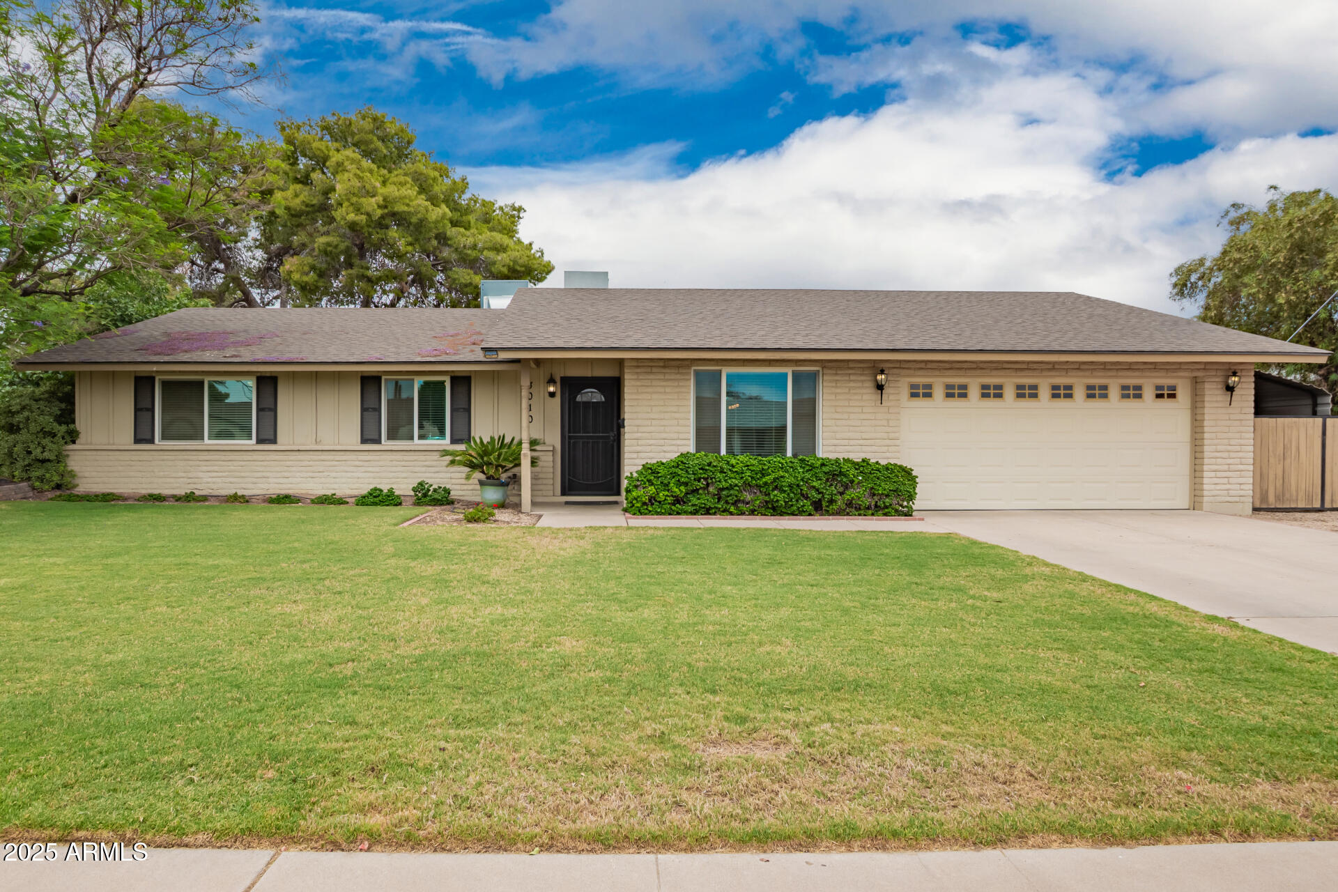 3010 E CORTEZ Street