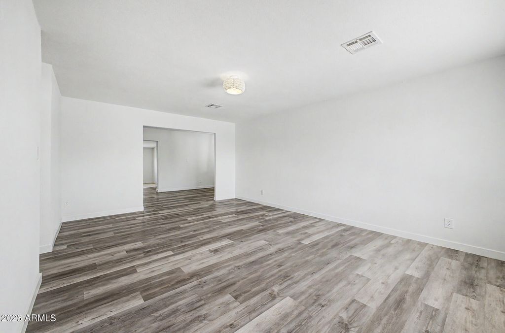 Photo of 3030 N 64th Drive, Phoenix, AZ 85033 (MLS # 7032475)