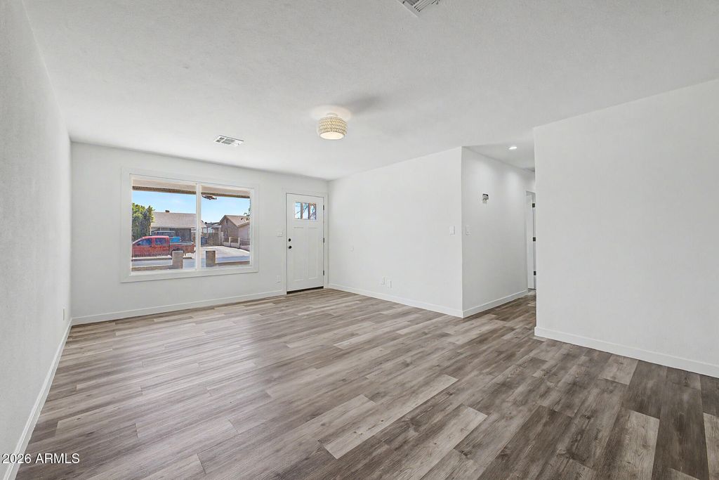 Photo of 3030 N 64th Drive, Phoenix, AZ 85033 (MLS # 7032475)
