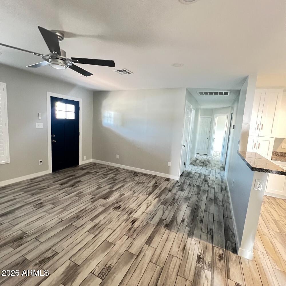 4937 W SIERRA VISTA Drive