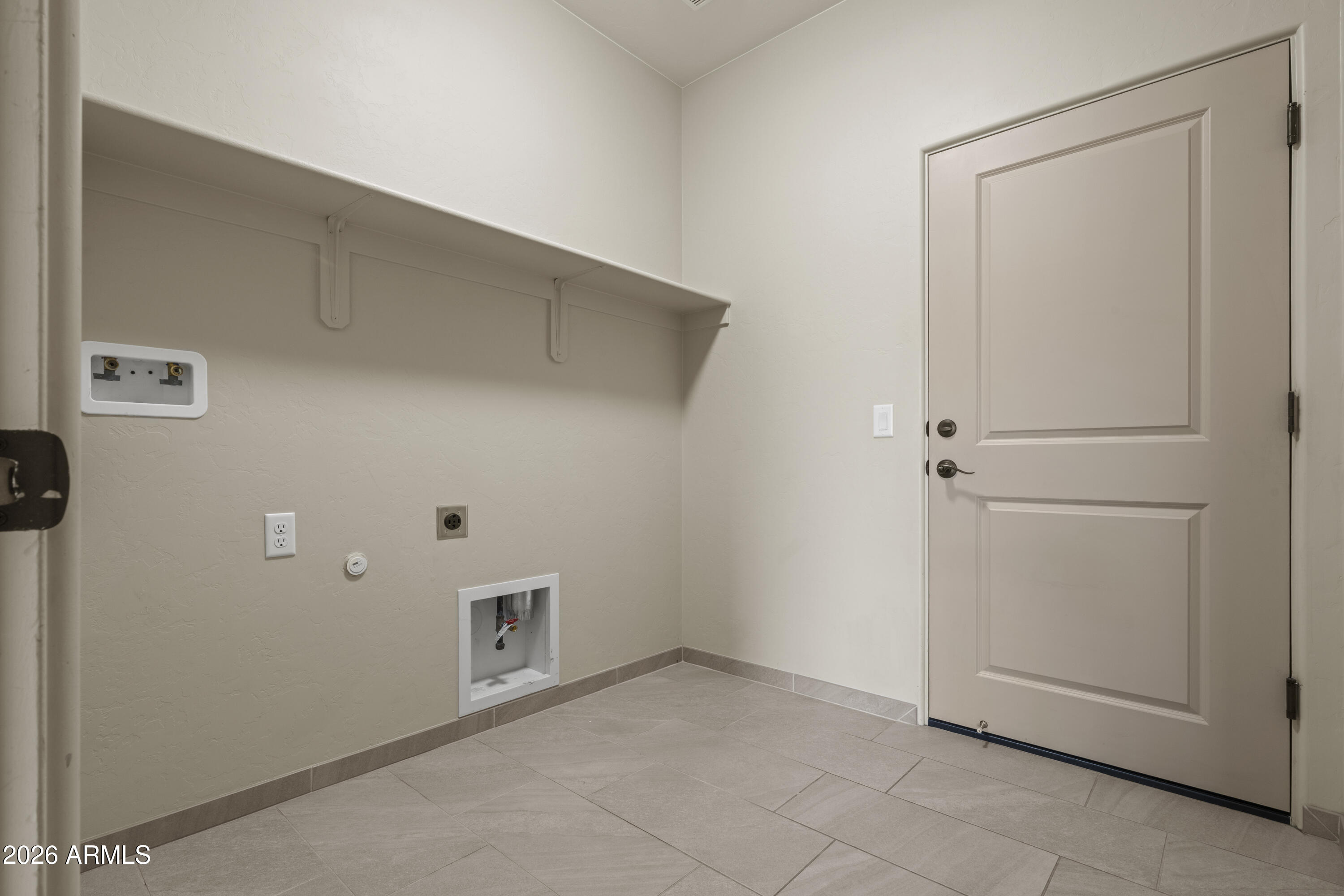 MESA VERDE ESTATES - Residential