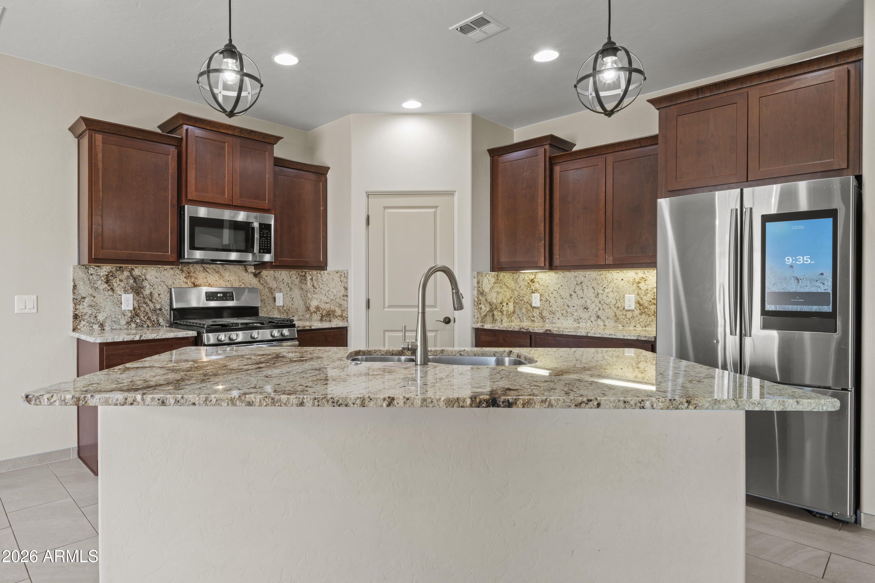 MESA VERDE ESTATES - Residential
