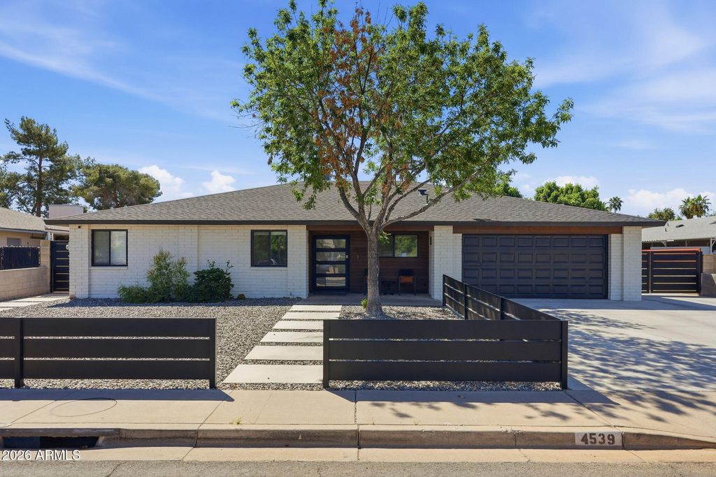 Photo of 4539 W Sweetwater Avenue, Glendale, AZ 85304 (MLS # 7003503)