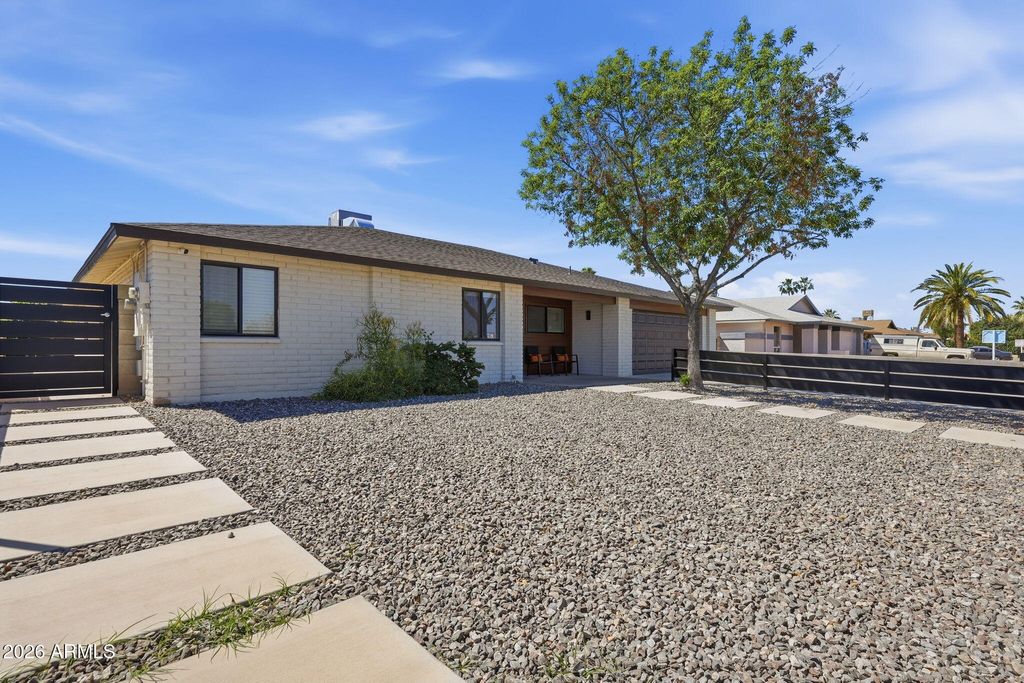 Photo of 4539 W Sweetwater Avenue, Glendale, AZ 85304 (MLS # 7003503)