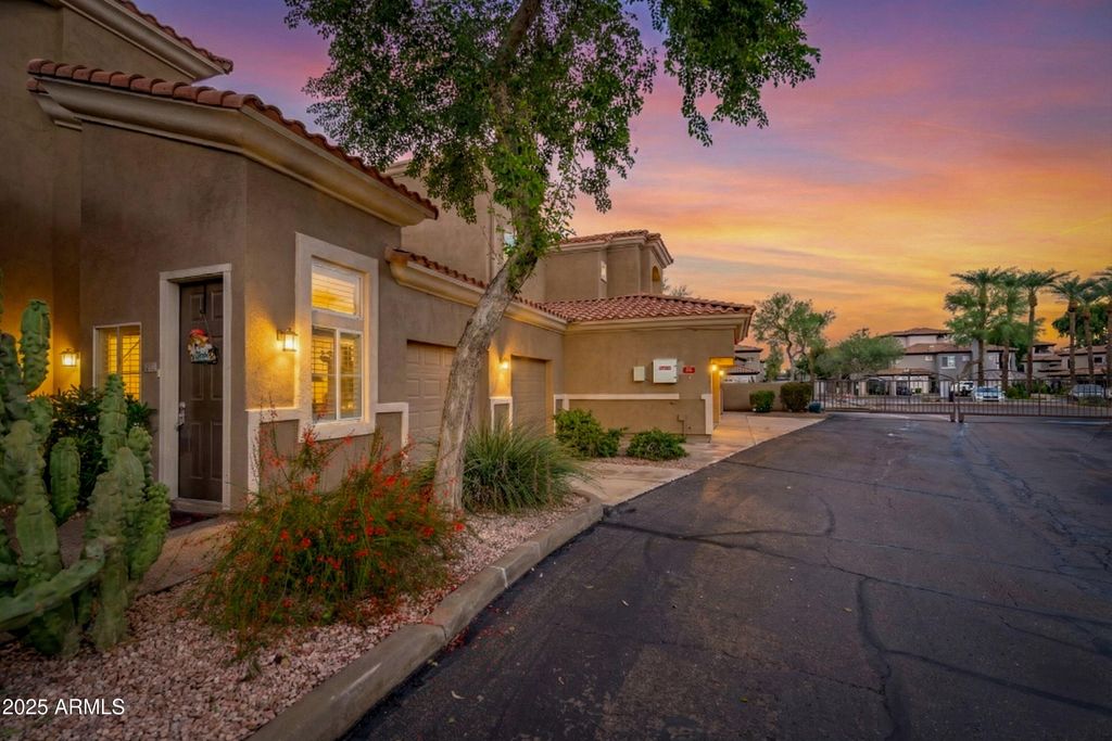 Photo of 8245 E Bell Road #250, Scottsdale, AZ 85260 (MLS # 6955935)