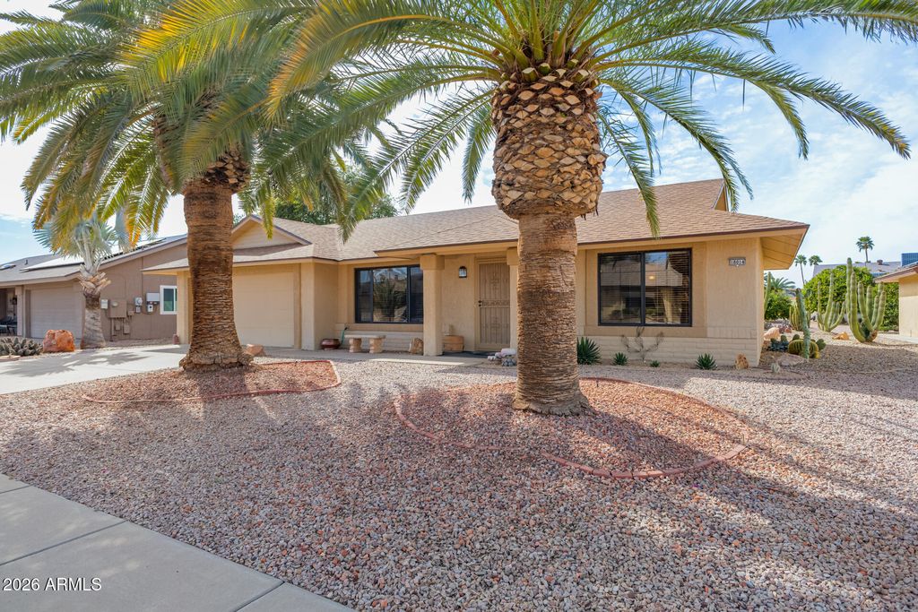 Photo of 18014 N 136th Avenue, Sun City West, AZ 85375 (MLS # 6988584)