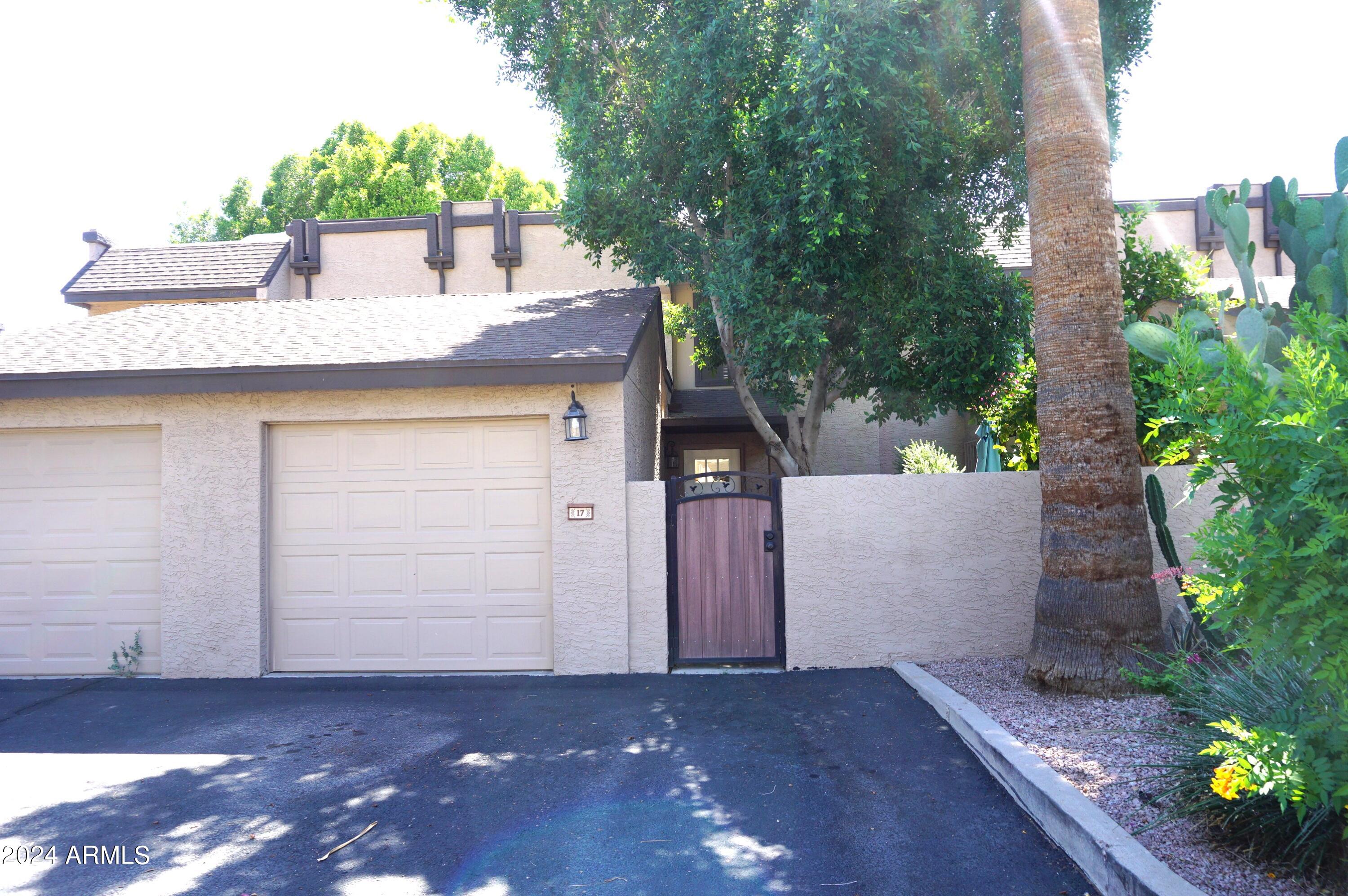 View Mesa, AZ 85202 townhome