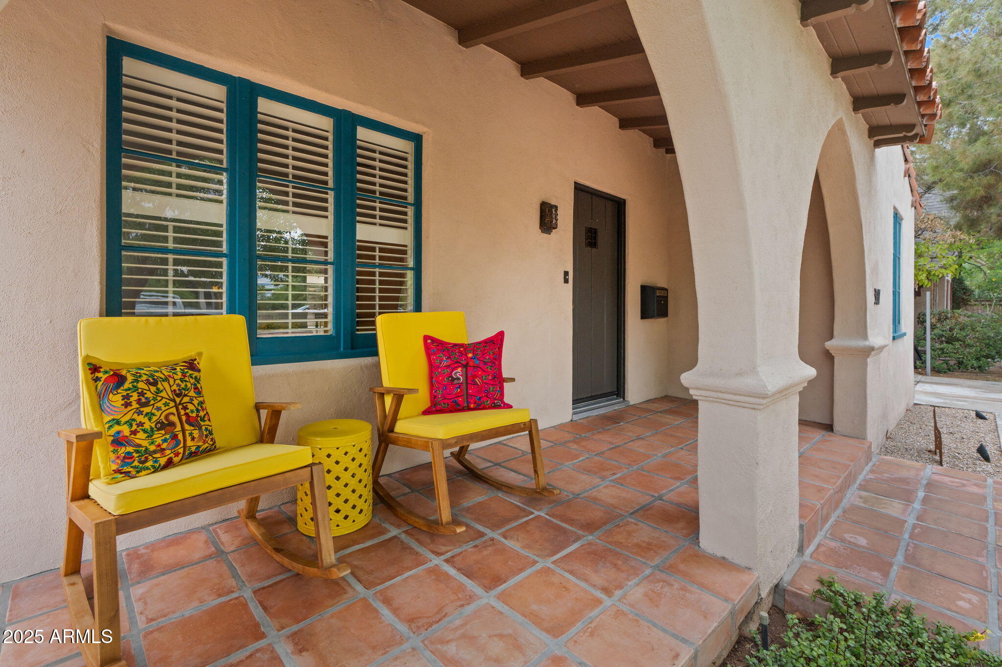 307 E CATALINA Drive