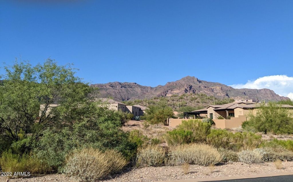 Photo of 9453 E Thunder Pass Drive #46, Gold Canyon, AZ 85118 (MLS # 6450620)