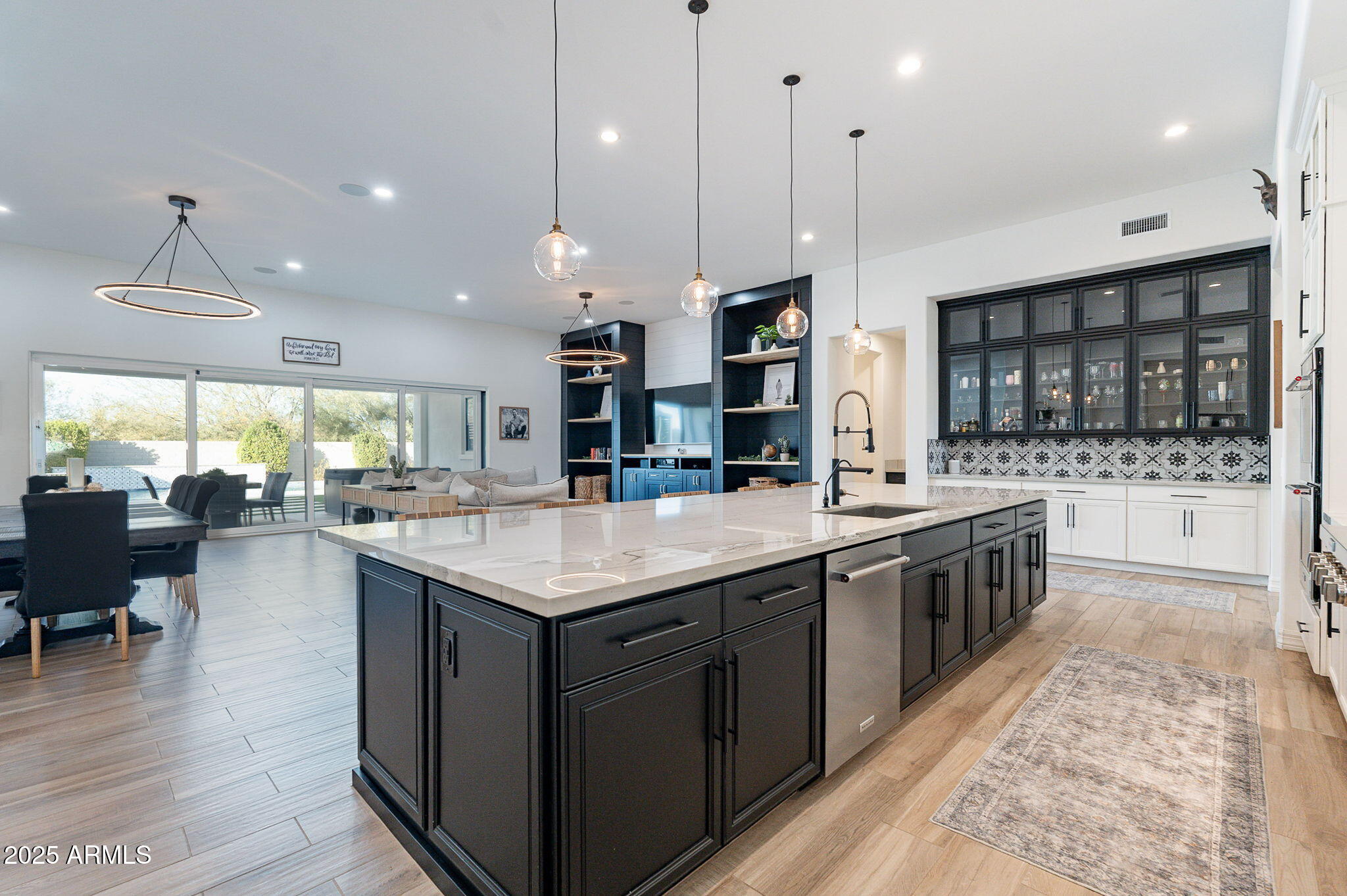 Queen Creek, Arizona 85142, United States, 5 Bedrooms Bedrooms, ,5 BathroomsBathrooms,Residential,Active,24574