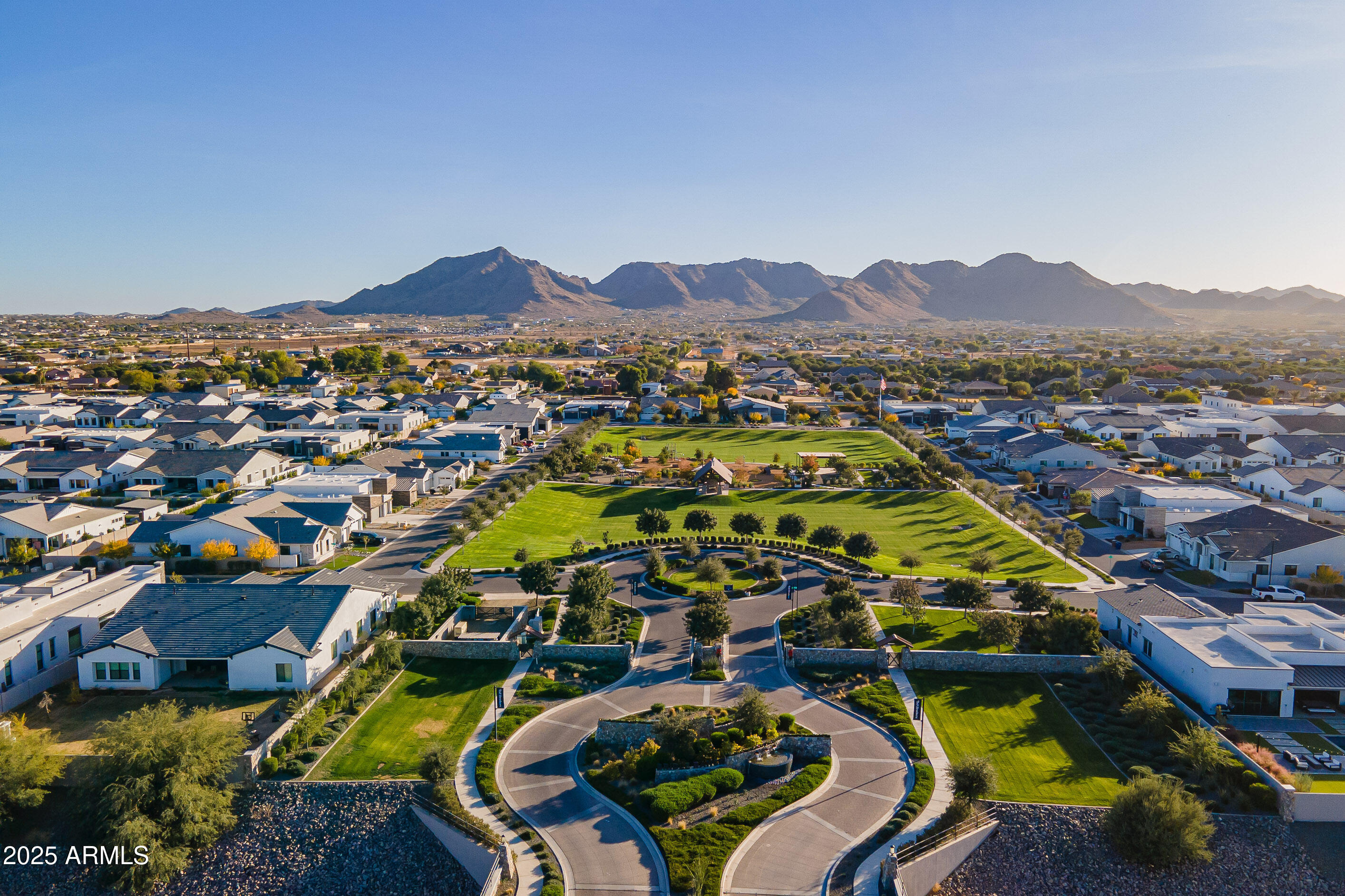 Queen Creek, Arizona 85142, United States, 5 Bedrooms Bedrooms, ,5 BathroomsBathrooms,Residential,Active,24574