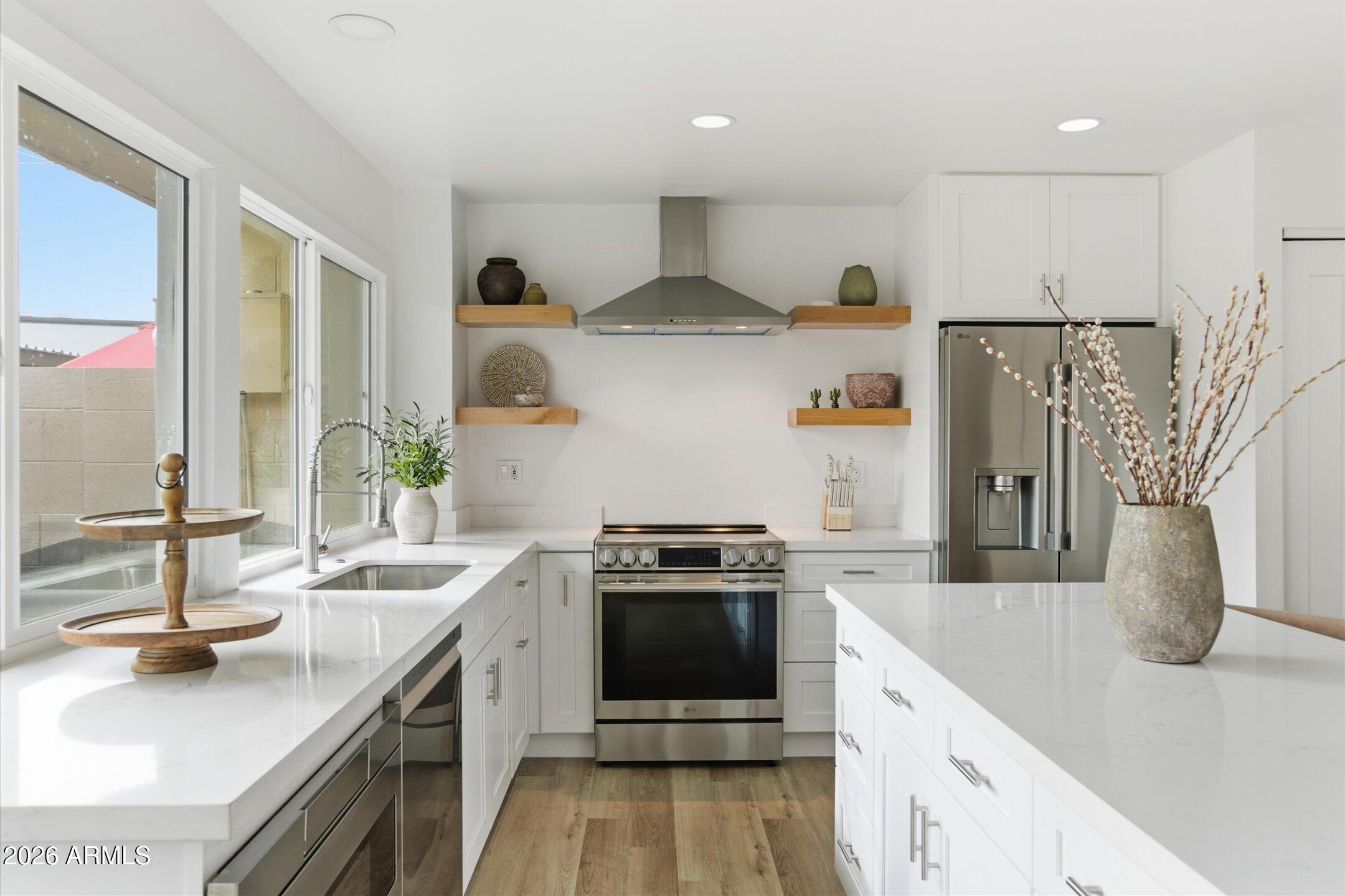 4308 N PARKWAY Avenue