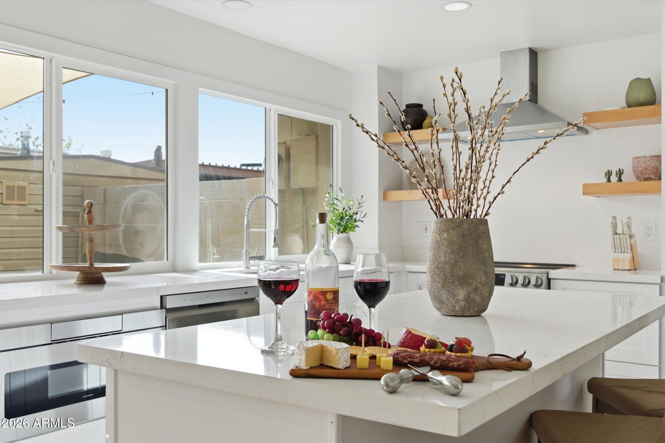 4308 N PARKWAY Avenue