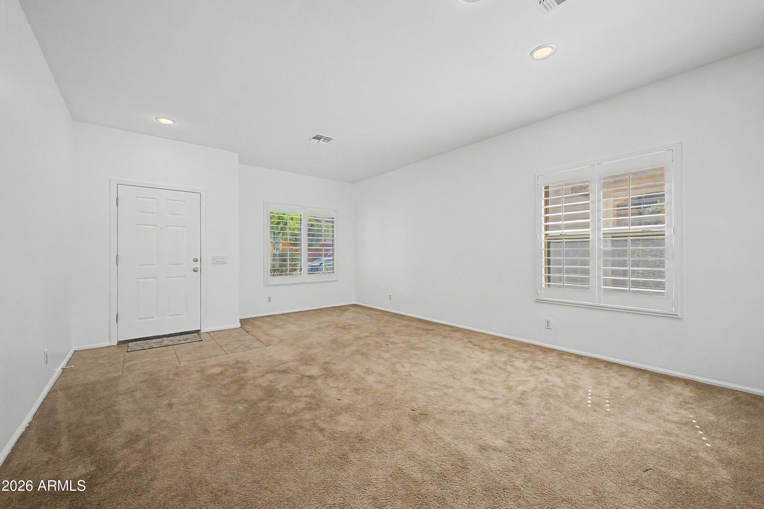 44344 W KNAUSS Drive