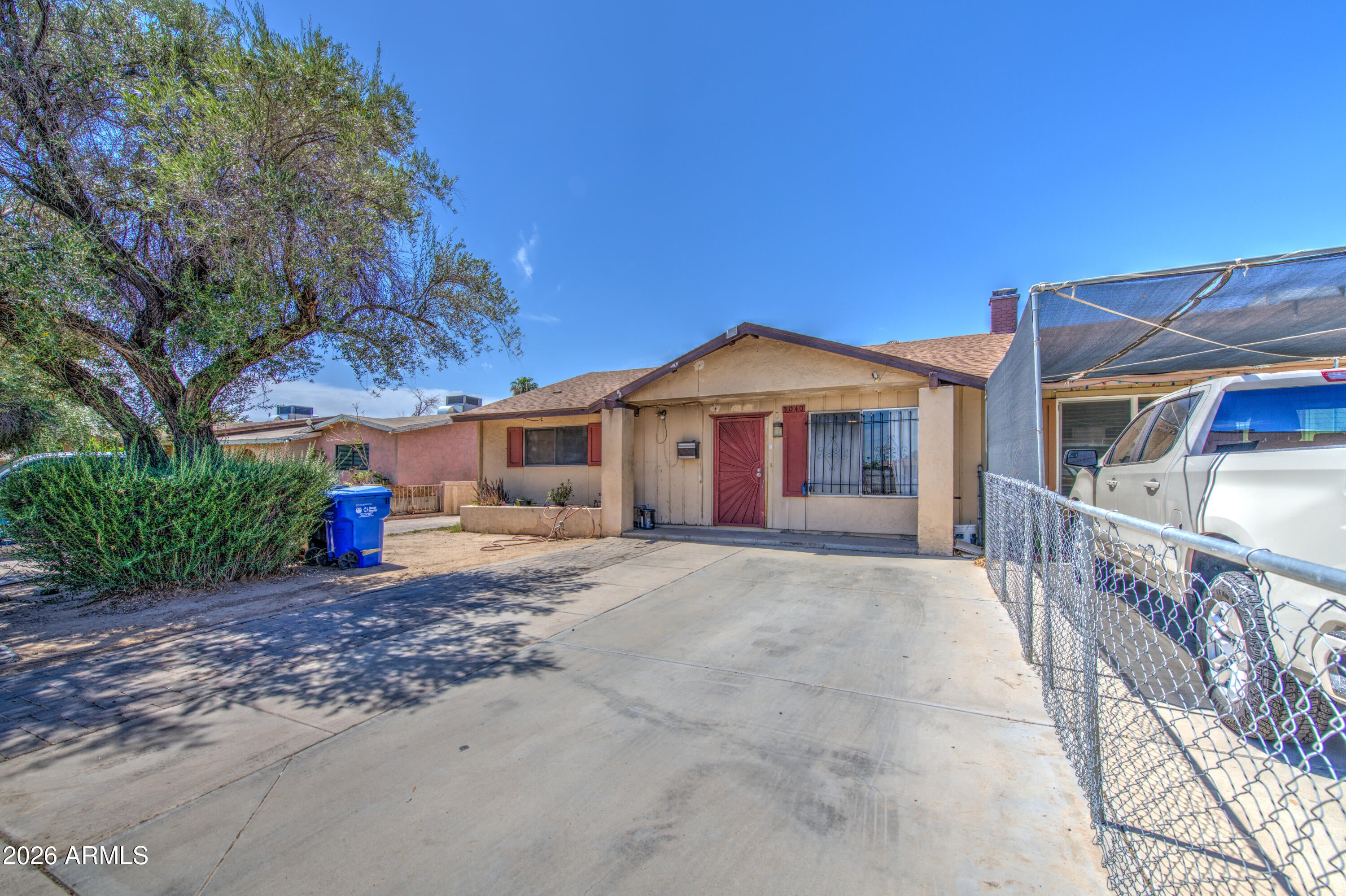 5040 N 41ST Drive
