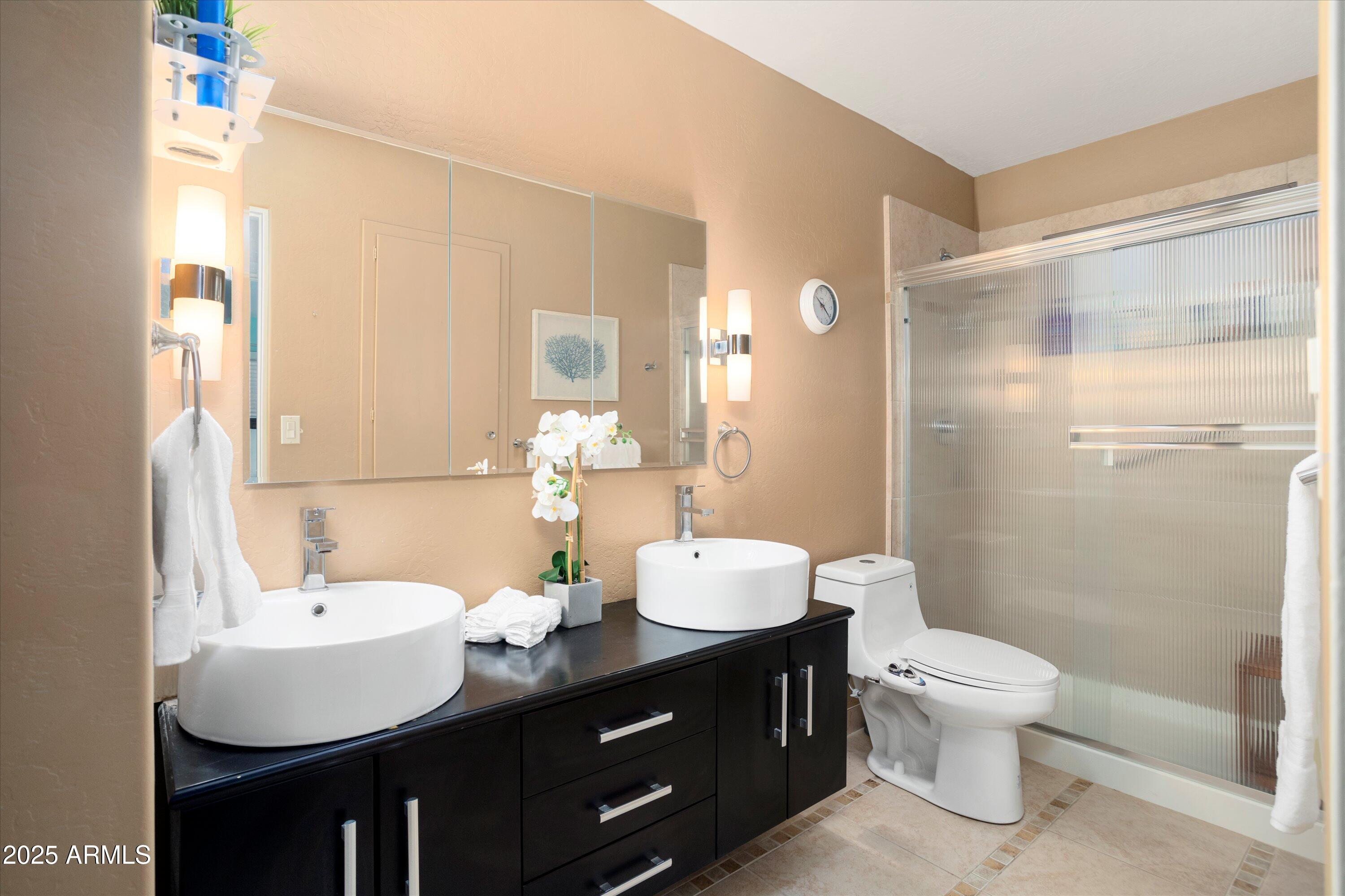 10102 W DEANNE Drive