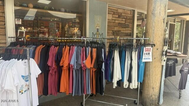 252 N State Rte 89A --
